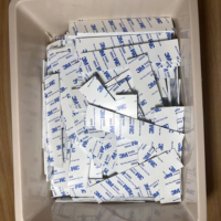 Bandes de caoutchouc EPDM adhésives à forte colle Joint et ruban de mousse pour fenêtre ou porte