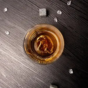 Commercio all'ingrosso della fabbrica 310 ml fondo modello personalizzato tazza di aquila animale whisky bicchieri vecchio stile barra di vetro con campione gratuito