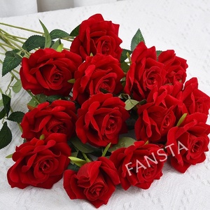 Roses artificielles en velours en gros, fleurs artificielles en velours pour décoration murale de mariage et cadeau de la Saint-Valentin - Product Image 4