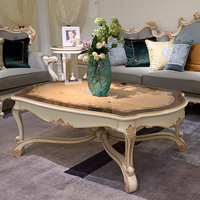 Grande table basse de salon de luxe classique, style palais royal, en bois sculpté et marqueterie, pour villa