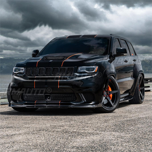 Une paire d'extensions de jupes latérales, plaques de séparation, lames de pare-chocs et ailerons pour Jeep Grand Cherokee SRT/SRT8/Trackhawk 2012-2021, kit carrosserie - Product Image 3