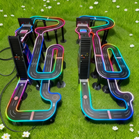 Piste de course en marbre sur mesure de grande taille avec éclairage, dotée de roulements à billes métalliques pour simuler des courses de voitures