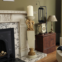 Bougeoir en forme de vase en résine blanche antique Accents dorés pour la décoration de Noël Comprend d'autres lanternes de bocaux à bougies
