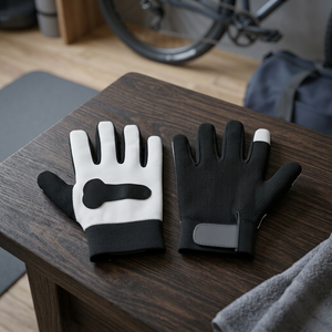 Offre spéciale de haute qualité sur les nouveaux gants de boxe Design Gants de sécurité de protection personnalisés avec gants intérieurs Utilisation d'entraînement antidérapante - Product Image 2