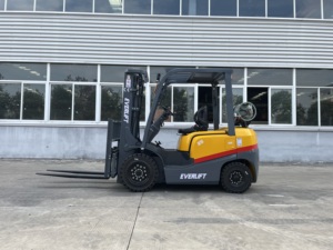 Tcm עיצוב בנזין מלגזה גז מלמלגזה משאית lpg 2.5t 3t 4t עם מנוע ניסן 3 שלבים מתין צד - Product Image 4
