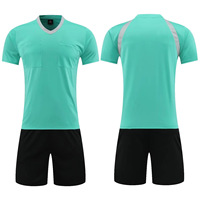Maillots de football personnalisés en gros à prix abordable – T-shirts de football respirants en Spandex/Polyester – Ensembles d'uniformes de football