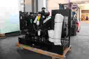 เครื่องกำเนิดไฟฟ้า 33kW โซลูชันพลังงานที่เชื่อถือได้สำหรับอุตสาหกรรมและพาณิชย์ ใช้สำรองไฟและเป็นแหล่งพลังงานหลัก 40kw 50kw 60kw 70kw 80kw 100kw 120kw 150kw รุ่น KH-33G - Product Image 6