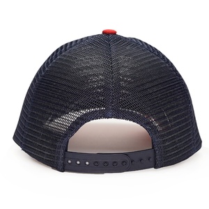 Gorras Personalizadas de 5 Paneles con Logotipo Bordado, Gorras Trucker Estructuradas de Sarga de Algodón con Malla en la Parte Trasera - Product Image 4