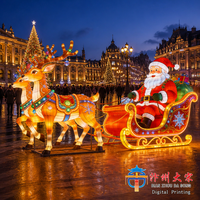 Lanterne géante artisanale en soie représentant Père Noël et rennes sur traîneau pour la décoration extérieure des places lors des festivals occidentaux