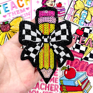 Set de Parches Brillantes para Maestros, Apliques Bordados Termoadhesivos con Diseños de Lápiz, Manzana, <span class=keywords><strong>Libro</strong></span> y Lazo, Parches de Espíritu Escolar para Chaquetas y Bolsos - Product Image 5