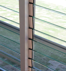 En gros réglable teinté verre louvre en verre trempé en aluminium à rupture de pont thermique fenêtres d'obturation - Product Image 1