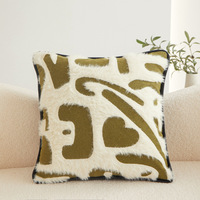 Nouvelle arrivée géométrie broderie taie d'oreiller avec passepoil maison salon en peluche coussins décoratifs couverture