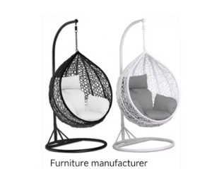 Kursi Ayun Gantung Rotan Bentuk Telur untuk Teras dengan Dudukan Logam - Product Image 2