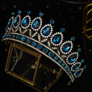 Zhaoyi vend des <span class=keywords><strong>couronnes</strong></span> en alliage, style aristocratique baroque, grandes vacances luxueuses, robes <span class=keywords><strong>de</strong></span> mariée, robes <span class=keywords><strong>de</strong></span> soirée et B - Product Image 4