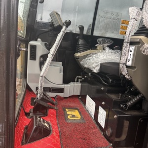 Mini-excavatrice sur chenilles d'occasion Cat306E2 de 6 tonnes avec godet de 0,25 m³, moteur turbo de 34,7 kW, flexible pour la construction de canalisations municipales - Product Image 6