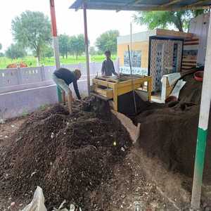 Nouvelle vente promotionnelle 2025 : Engrais organique composté de vermicompost indien 1 kg – Qualité export très demandée pour l'agriculture - Product Image 3