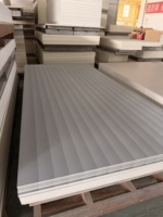 Panneau mural sans joint à revêtement UV, recyclable et durable en PVC pour la décoration intérieure de bâtiments écologiques