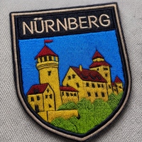 Écussons brodés personnalisés de style architectural urbain européen, badges moral à scratch pour vêtements, sacs à dos et accessoires d'équipement