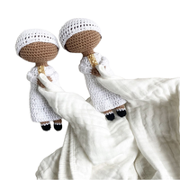 Poupée musulmane au crochet personnalisée, jouet islamique amigurumi fait main, OEM ODM, faible MOQ, cadeau culturel personnalisé, poupée au crochet