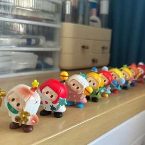 Caja Sorpresa de Colección <span class=keywords><strong>YOYO</strong></span> Tilted Head, Figuras Coleccionables Kawaii en Miniatura, Venta al Por Mayor para Minoristas, Regalos - Product Image 5