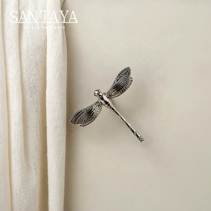 Puxadores de Latão Niquelado Santaya PVD em Formato de Libélula para Armários de Cozinha, Guarda-roupas de Quarto e Móveis - Product Image 4