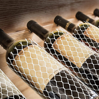 Filet en plastique pour pièces métalliques, couvercle à manchon en maille de bouteille de vin/emballage à fleur rose