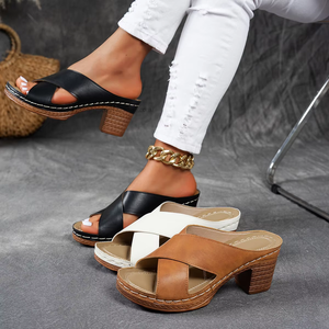 Sandales à talons hauts à brides croisées pour femme, grande taille, talon épais, style européen et américain, ajourées, vente en gros, livraison directe - Product Image 4