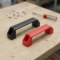 Poignée de porte carrée en aluminium avec base à embaseuse, distance personnalisée pour protection de machine CNC, surface mate, sur commande