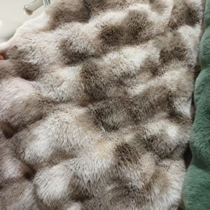 Bán buôn 100% polyester Quilting thỏ giả lông sang trọng mềm mùa đông sang trọng chăn - Product Image 4