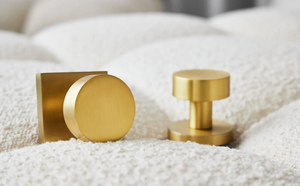 Maniglie per Porte in Ottone Moderne di Lusso Antifurto Nere <span class=keywords><strong>e</strong></span> Dorate Serrature per Porte in Legno con Chiave per Porta Principale Interna - Product Image 4
