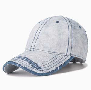 Casquette de baseball en jean délavé vintage, bord effiloché, brodée, style streetwear, ajustable, type Dad Hat - Product Image 3