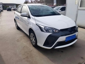 Vente en gros de voitures d'occasion : <span class=keywords><strong>Toyota</strong></span> <span class=keywords><strong>YARiS</strong></span> L Dazzling <span class=keywords><strong>2020</strong></span> 1.5L CVT Euro VI R15 <span class=keywords><strong>Automatique</strong></span> de haute qualité – Collection Boutique - Product Image 2