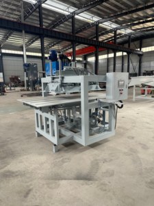 Machine de recyclage solaire YJC entièrement automatique à haute efficacité, moteur en acier, puissance 5,5 kW, capacité 500-700 kg/jour - Product Image 3