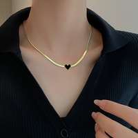 Ensemble de bijoux de luxe en acier inoxydable coeur d'amour pour les femmes collier de chaîne de serpent non terni boucles d'oreilles-accessoires de mariage à la mode