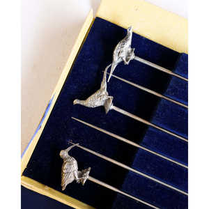 Ustensiles argentés de qualité supérieure, brochettes pour grillades et présentation - Product Image 3