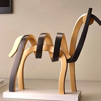 Sculptures minimalistes modernes ornements de chevaux artisanat d'art décorations abstraites pour la maison cadeaux de vacances
