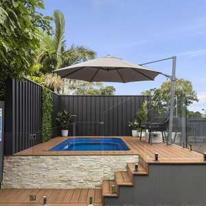 Resort Outdoor Garden House Fibra <span class=keywords><strong>de</strong></span> vidrio Swim Spa <span class=keywords><strong>Piscinas</strong></span> Piscina prefabricada hecha <span class=keywords><strong>de</strong></span> <span class=keywords><strong>material</strong></span> <span class=keywords><strong>de</strong></span> madera duradero - Product Image 1