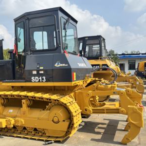 Topadora de Orugas <span class=keywords><strong>Shantui</strong></span> <span class=keywords><strong>SD13</strong></span> Usada Original de Marca China, 130HP, Alta Eficiencia, Modelo 2023, Motor de 118kW con Bomba, en Venta - Product Image 5