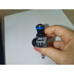 Injecteur de carburant 06F906036A pour Volkswagen Audi A4 A6L C6 2.0T moteur diesel - Product Image 4