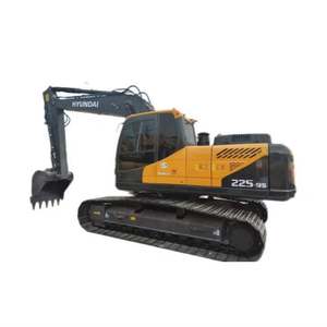 Nouvelle pelle sur chenilles Hyundai 225-9s avec moteur Laidong, vérin hydraulique Eaton, commande PLC, haute efficacité, en stock à vendre - Product Image 1