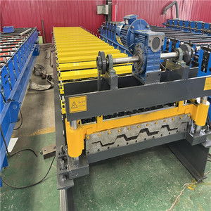 Máquina moldeadora de rollos de buena calidad, maquinaria de fabricación de azulejos, fabricación de láminas de techo - Product Image 4