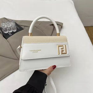 Nouveau sac à bandoulière portable de style coréen, exquis, simple et élégant, sac à bandoulière pour femmes - Product Image 4