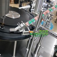 Norme GMP avec couvercle anti-poussière Pompe péristaltique directe en usine Fournisseur de pompe à piston Machine de remplissage de petites flacons
