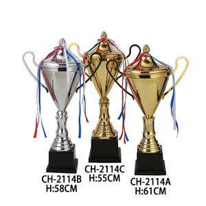 Trofeo Sportivo Personalizzato con Logo e <span class=keywords><strong>Nome</strong></span>, Coppa in Metallo per Champions League, Trofeo per <span class=keywords><strong>Fantasy</strong></span> Football, Trofei per Badminton - Product Image 3