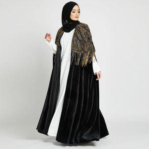 Nouveau design Poncho noir à manches longues, col V évasé, embelli de perles, abaya pour femmes musulmanes - Product Image 1