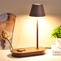 QI moderne LED lampe de bureau 3 couleur claire CCT tactile gradateur hêtre décor champignon tête veilleuse sans fil chargeur métal abat-jour DC