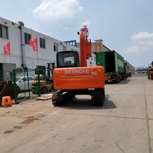 Petite pelleteuse d'occasion bon marché HITACHI ZX70 7 tonnes - Product Image 3