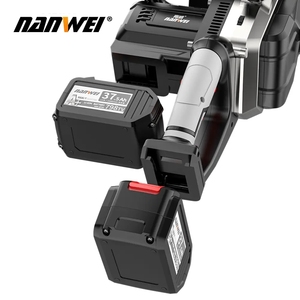 <span class=keywords><strong>Nanwei</strong></span> <span class=keywords><strong>เลื่อย</strong></span>ไฟฟ้า42V 16 ", <span class=keywords><strong>เลื่อย</strong></span>โซ่ไฟฟ้าแบตเตอรี่เลื่อยตัดเหล็กที่จับกล้องส่องทางไกลพับได้สำหรับไม้ - Product Image 5