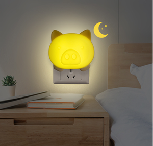 Venta caliente Piggy Design Model Led Lámpara de mesa Creative Cute Decoration Light Kids Night Light - Product Image 3