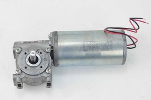 Motore <span class=keywords><strong>GR</strong></span> 63X55 60VDC 2,13A 3350rpm + Riduttore SG80 I=10_1 -non utilizzato-_98e7aea5 - Product Image 4